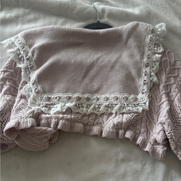 Kimchi Blue Blush Knit Sweater (cropped) very short - Picture 4 of 4